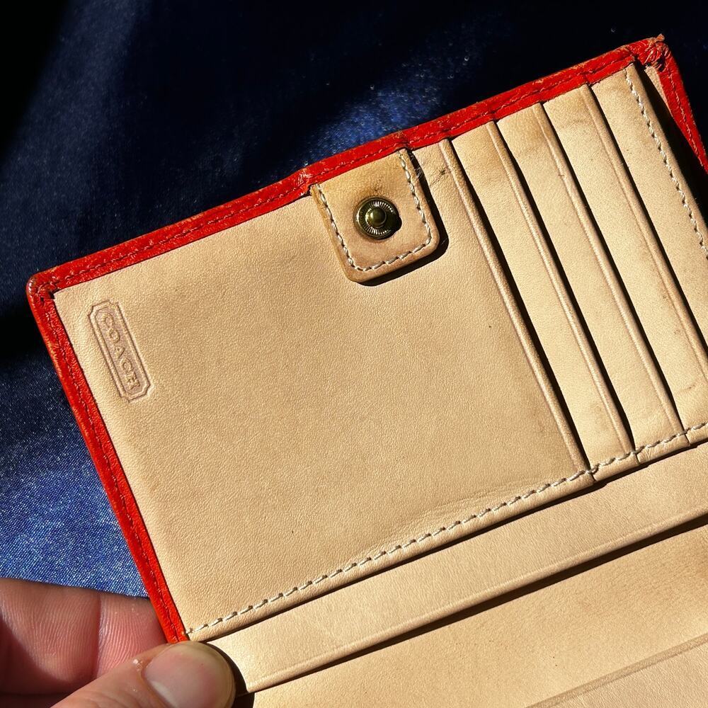Coach Vintage Signature C Kiss-Lock Wallet, Orange Leather - Picture 9 of 13